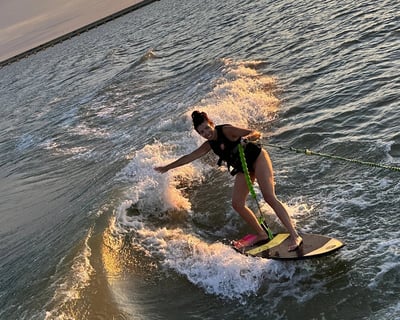 4-Hour Wake Boat Rental in Page