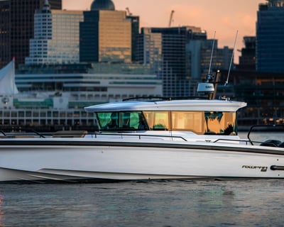 Tampa 37' Luxury Adventure Boat Charter