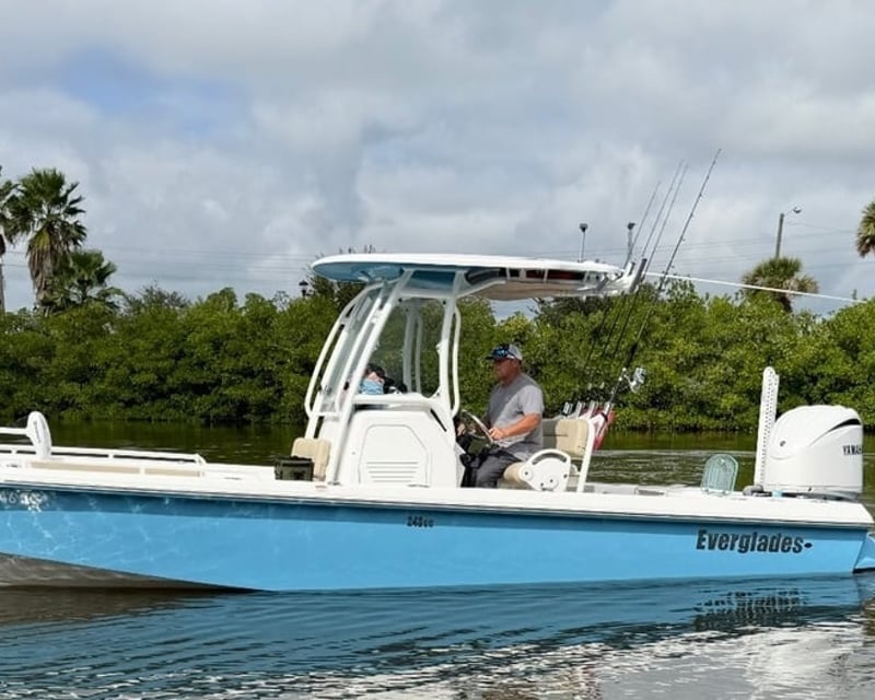 Multi-Day 24' Boat Rental in Islamorada