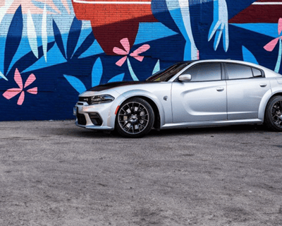 Dodge Charger SRT Hellcat Rental in Chicago