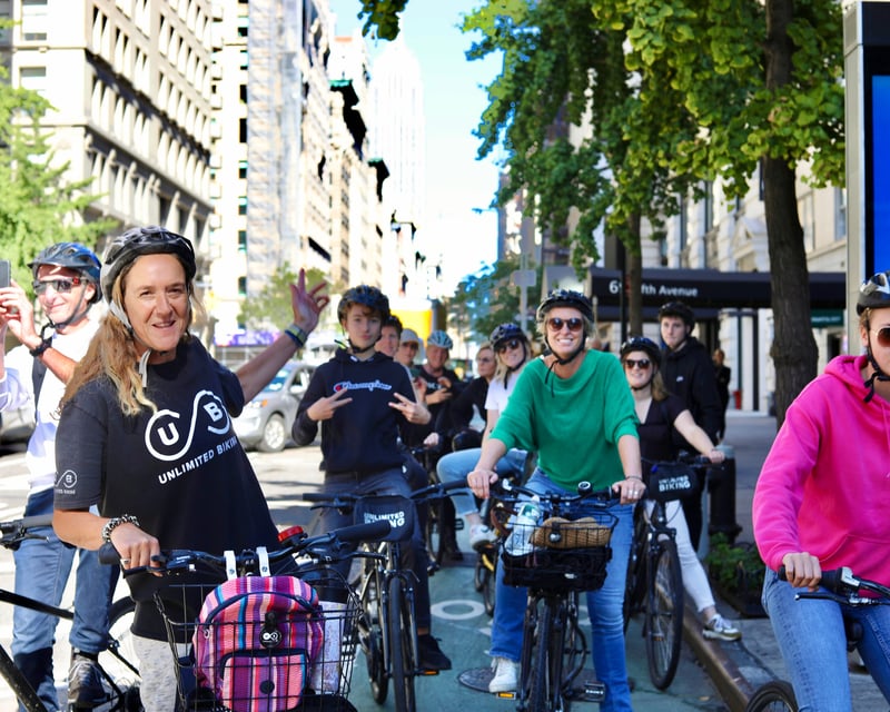 Explore Santa Monica on a Private Guided Bike Tour