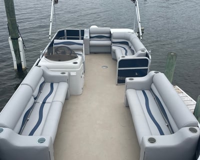 90HP Boat Rental in the Outer Banks