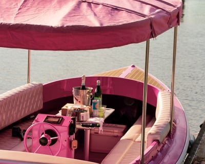 Cruise Downtown Tampa on a Private Pink Electric Boat