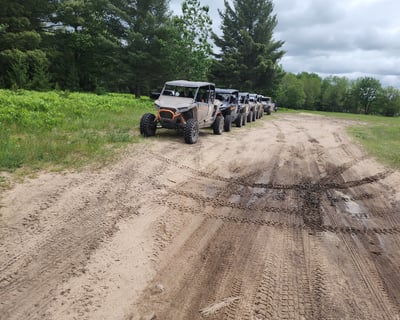1-Hour Guided UTV & ATV Off-Road Tour in Traverse City