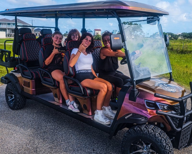 8-Seater Golf Cart Rental in Port O'Connor