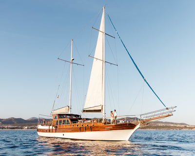 Cabo San Lucas Sunset Dinner Cruise