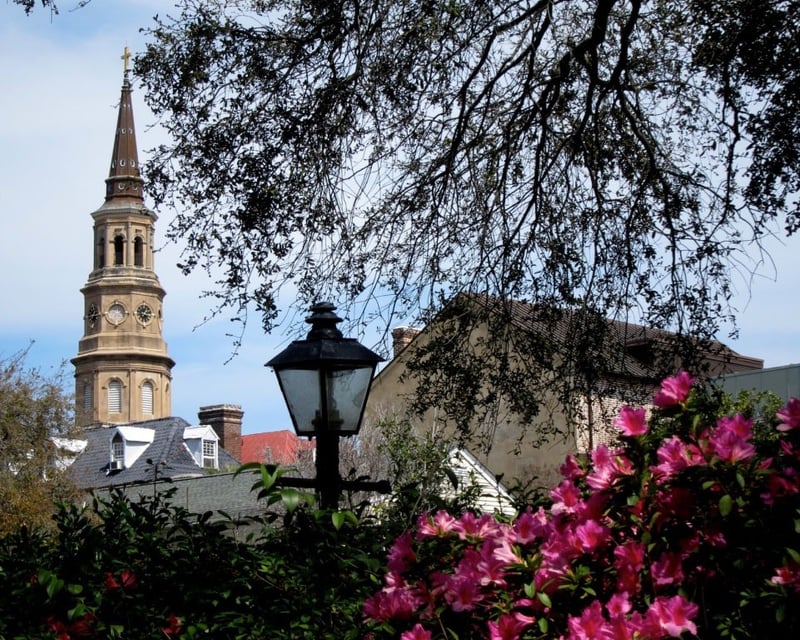 Charleston History Walking Tour of Battery & Rainbow Row