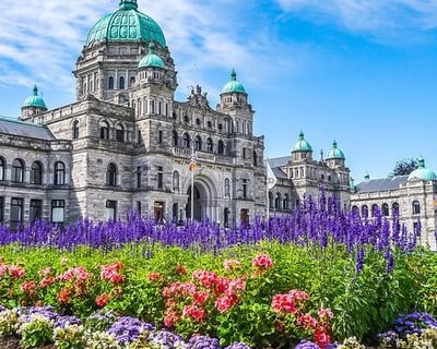 Discover Downtown Victoria on a 90-Minute Walking Tour