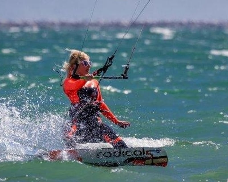 Private Level 2 Kitesurfing Lesson in Long Beach