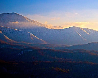 Fly a 65-Mile Great Smoky Mountains Helicopter Tour