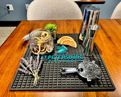 Tropical Cocktail-Making Class in St. Petersburg