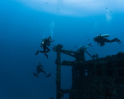 Oahu Two-Tank Semi-Private Shipwreck and Reef Scuba Dive