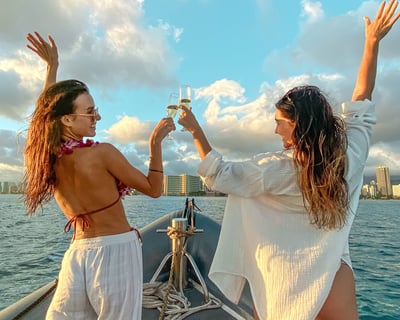Private Waikiki Sunset Cruise & Swim for 6