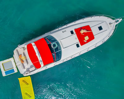 Private Daytime Yacht Charter In Miami