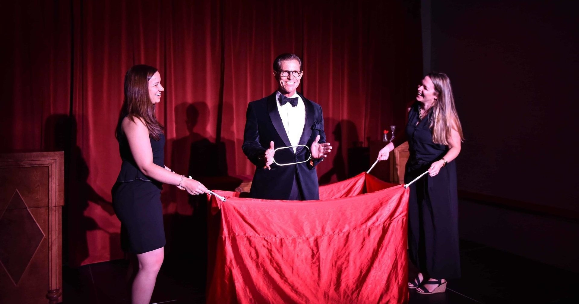 Atlanta Magic Theater Starring Peter Morrison | Greetwell