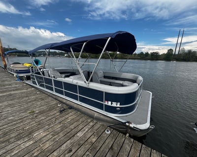 Pittsburgh Pontoon Rental