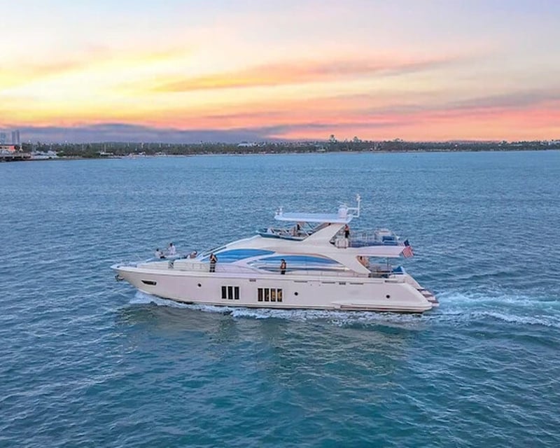 Private 88' Luxury Yacht Charter in Miami