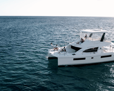 Intimate 2Hr Couples Snorkel Charter Waikiki