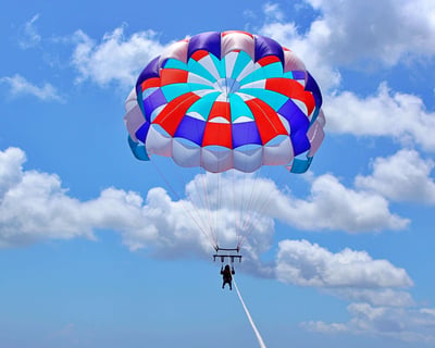 Ultimate Parasailing Flight in Manteo