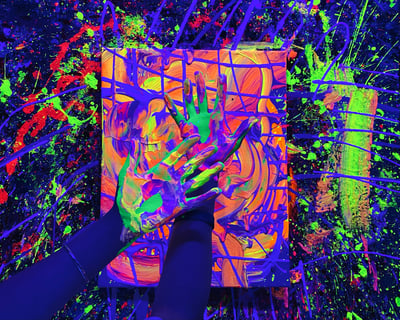 Santa Monica Black Light Splatter Painting Class