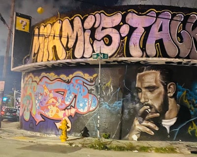 Explore Wynwood After-Dark Graffiti Golf Cart Tour
