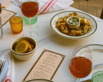 Fredericksburg East End Main Street Wine and Shopping Tour