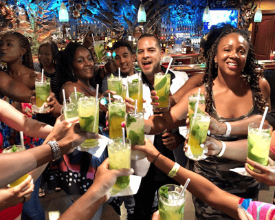 Sip & Salsa Lessons With Mojitos in South Beach