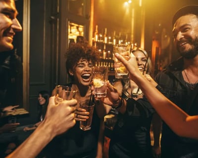 Haunted History Pub Crawl Walking Tour in Galveston
