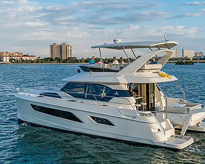 San Diego Power Yacht Charter