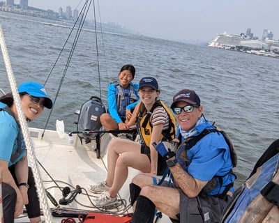 Beginner Sailing Lesson in Chelsea