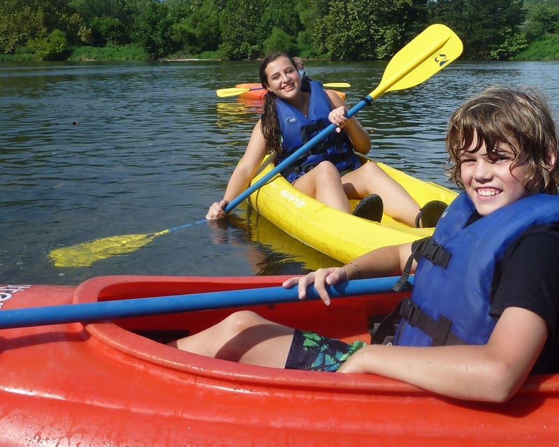 Beginner Shenandoah River Canoe & Kayak Trip in Luray