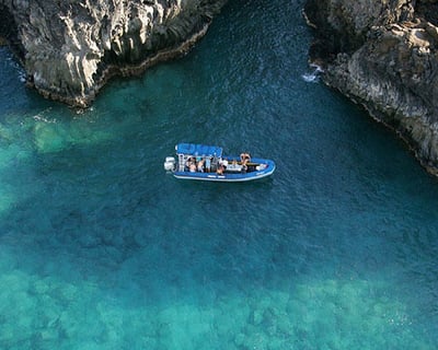 Molokini & Sea Caves Snorkel with Turtle Town