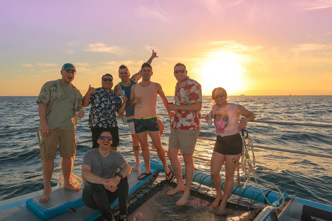 Waikiki Sunset Cruise with Marine Life Guides