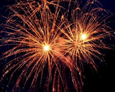 Ride a Sunset & Fireworks E-Bike Tour in Honolulu