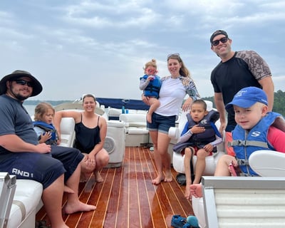 Luxury Pontoon Boat Rental On Jordan Lake