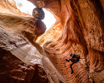 Birch Hollow Private Canyoneering & Rappelling Tour