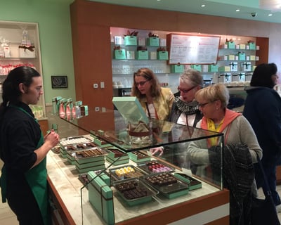 Magazine Street Foodie Tour in New Orleans