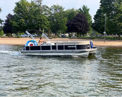 24' Pontoon Boat Rental in Traverse City