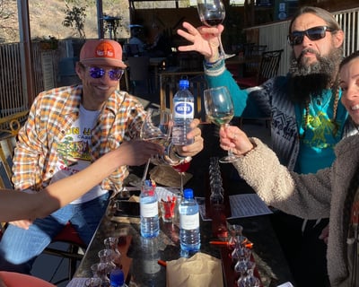 Explore Sedona on an 8-Hour Wine Tasting Tour
