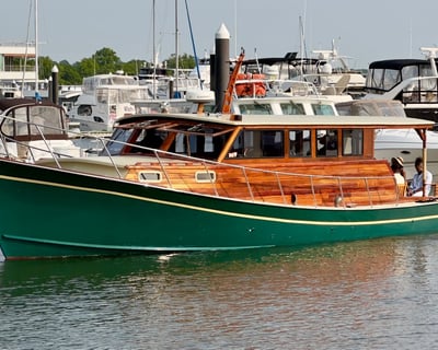 Cruise the Potomac on a Private Washington, DC Yacht