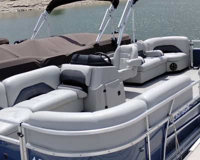 7-Hour Boat Rental in Pueblo West