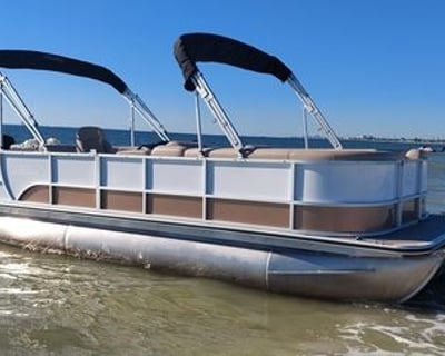 Cape Coral 24' Pontoon Boat Rental