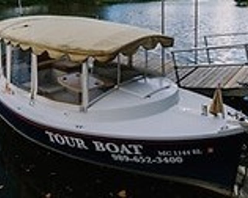 Cass River Electric Boat Tour in Frankenmuth