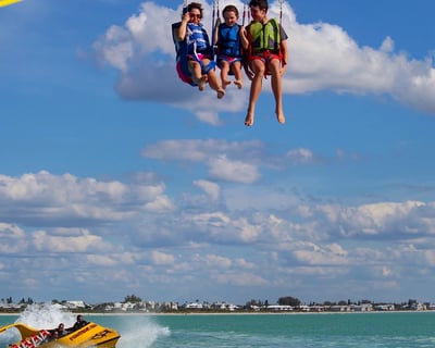 Parasail Over Anna Maria Island From Holmes Beach