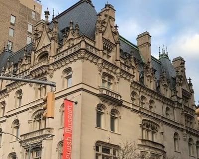 Gilded Age Architecture Walking Tour in New York City