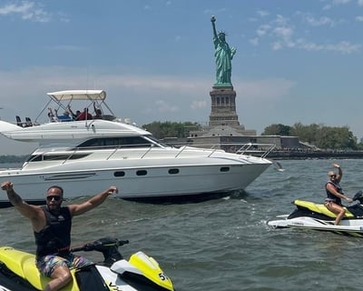 Statue Of Liberty Jet Ski Tour