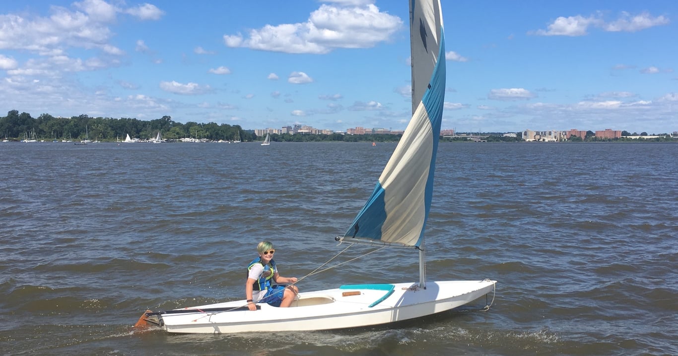 Sunfish Sailboat Rental in Alexandria