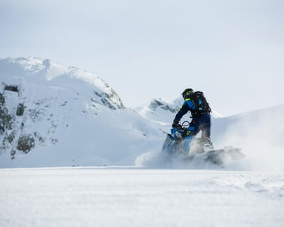 Traverse City Snowmobile Rental – 4 Hours