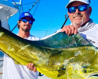 4-Hour Fishing Charter in Kailua-Kona