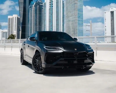 Lamborghini Urus Rental in Miami